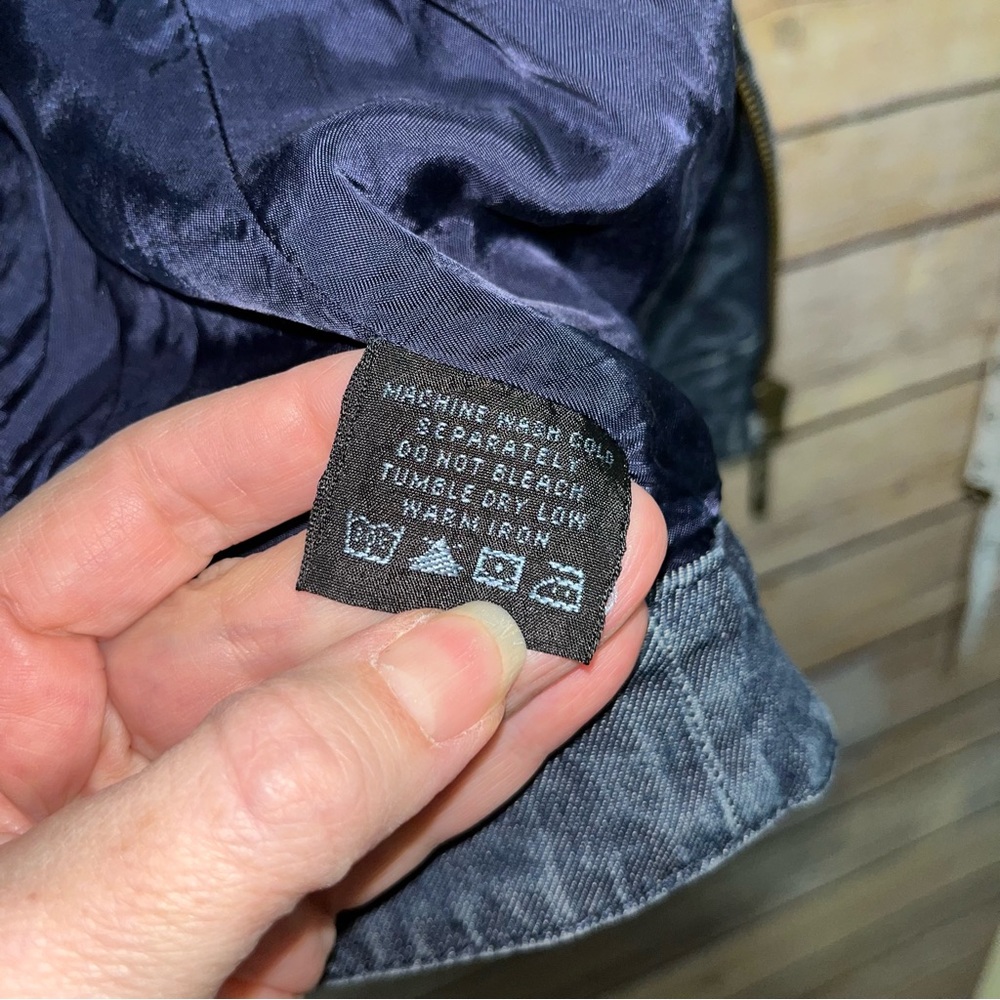 ⭐️ Indigo Palms Denim Jean Jacket with front zipper Embroidered Zip Cuffs XS - Picture 5 of 7